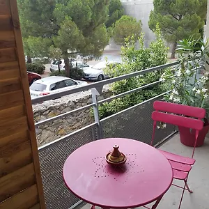 Apartment Studio Terrasse Cosy Luma, Arles