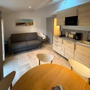 Apartamento In Arles: De L'amphithéâtre, Arlés